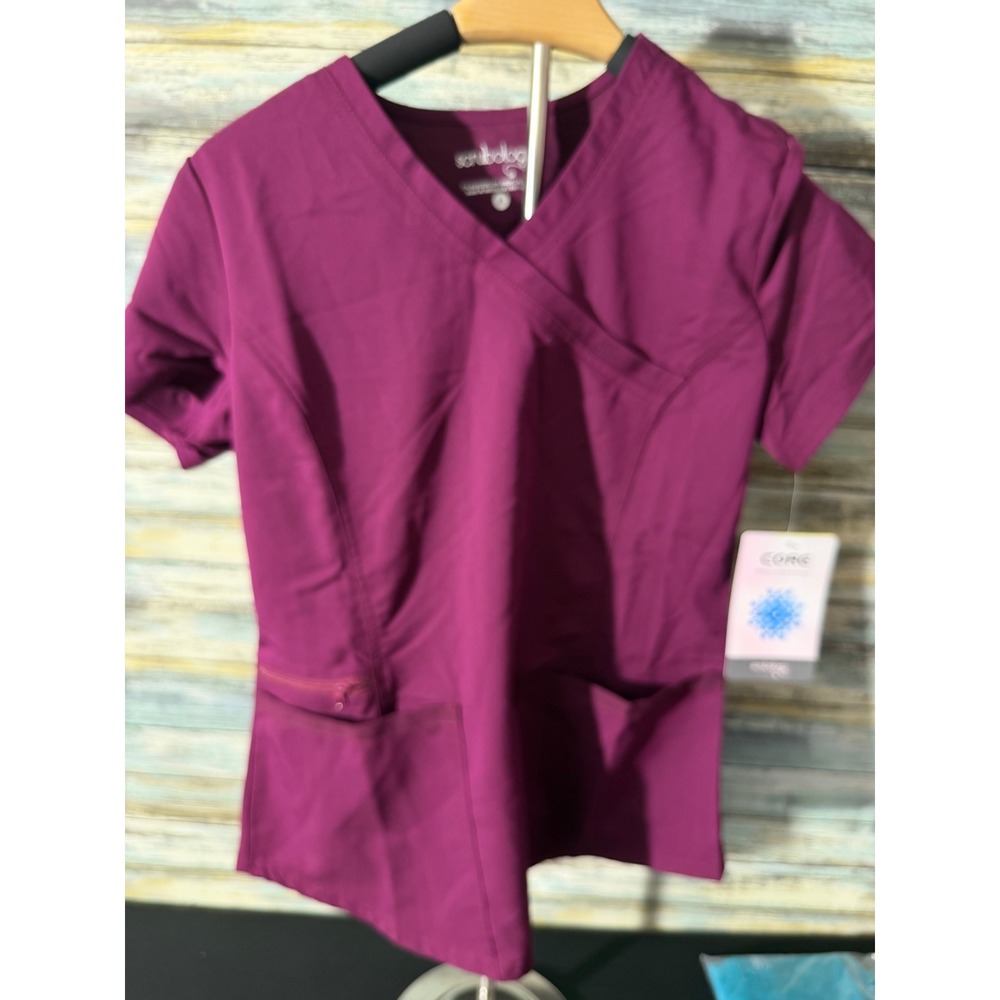 Scrubology Mock Wrap Scrub Top XS Wine NEW PL642 V-Neck Short Sleeve Zip Pocket